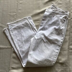 Women's OldNavy Tall Flare White Jeans - Sz. 10